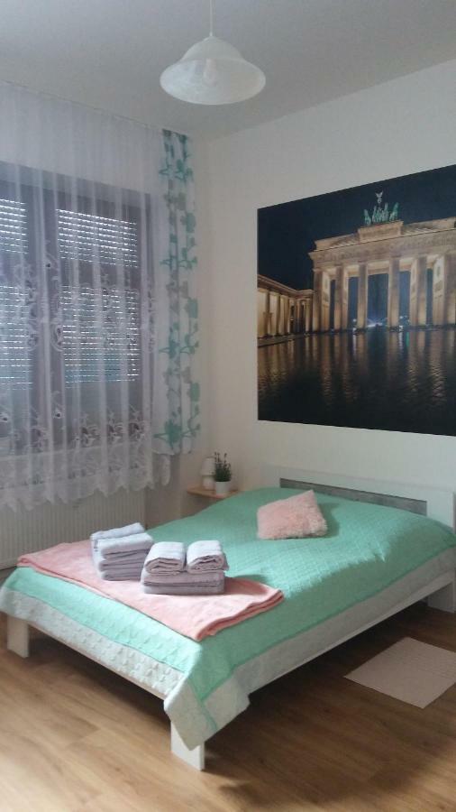 Ferienwohnung 3 Berlino Esterno foto